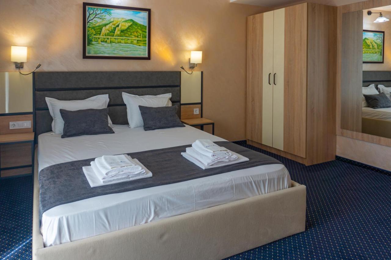 Хотел Ариел / Hotel Ariel Mizara Eksteriør bilde